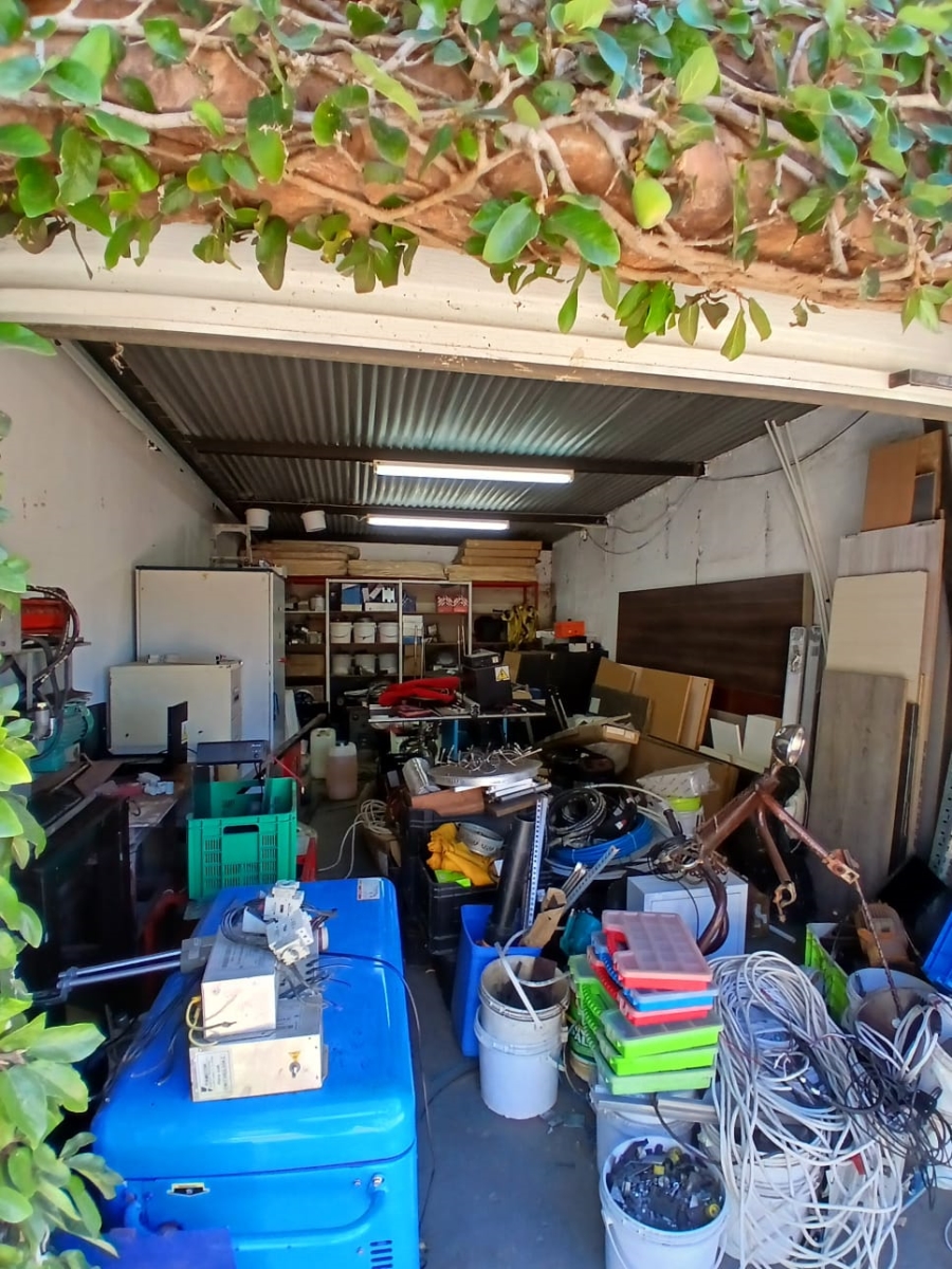 3 Bedroom Property for Sale in Haven Hills Eastern Cape